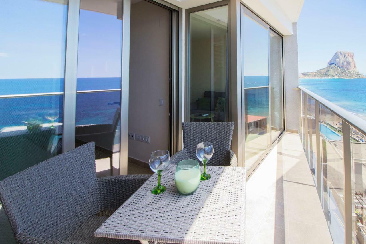 Beautiful Frontline Apartment Melioria With Panoramic Seaview Calp Dış mekan fotoğraf