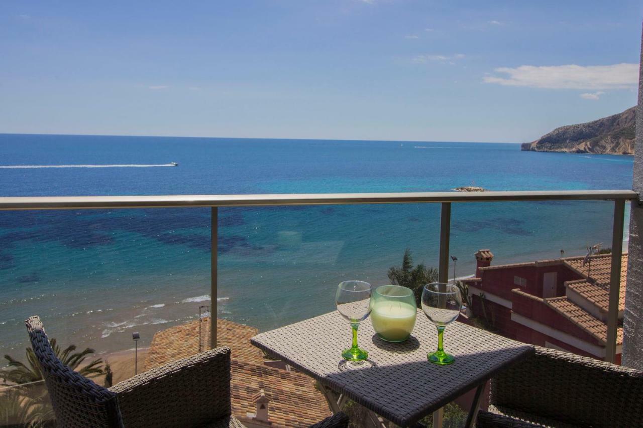 Beautiful Frontline Apartment Melioria With Panoramic Seaview Calp Dış mekan fotoğraf