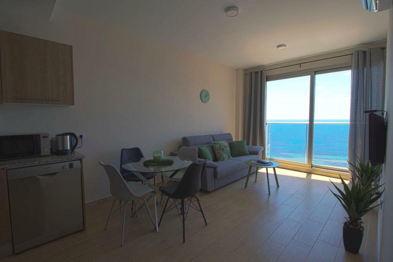 Beautiful Frontline Apartment Melioria With Panoramic Seaview Calp Dış mekan fotoğraf